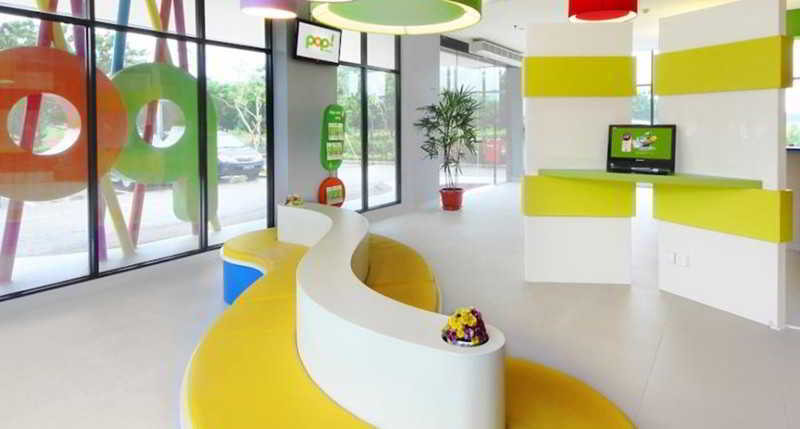 Pop! Hotel Bsd City Tangerang Serpong Buitenkant foto