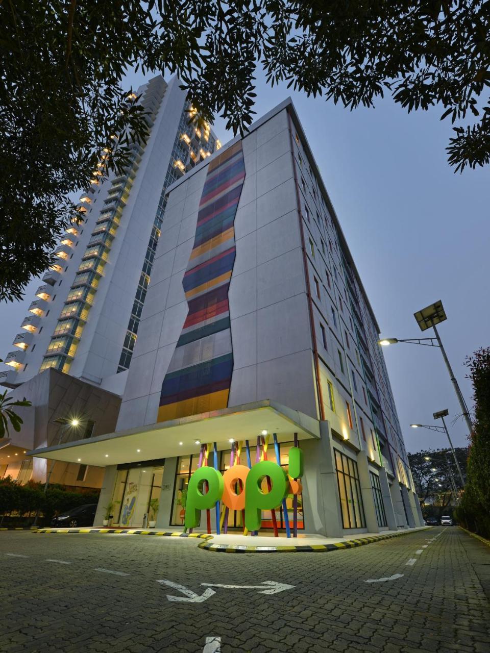 Pop! Hotel Bsd City Tangerang Serpong Buitenkant foto