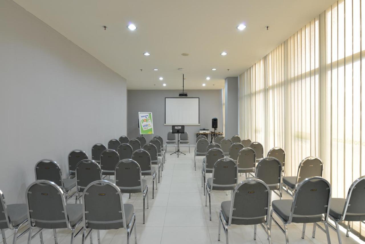 Pop! Hotel Bsd City Tangerang Serpong Buitenkant foto